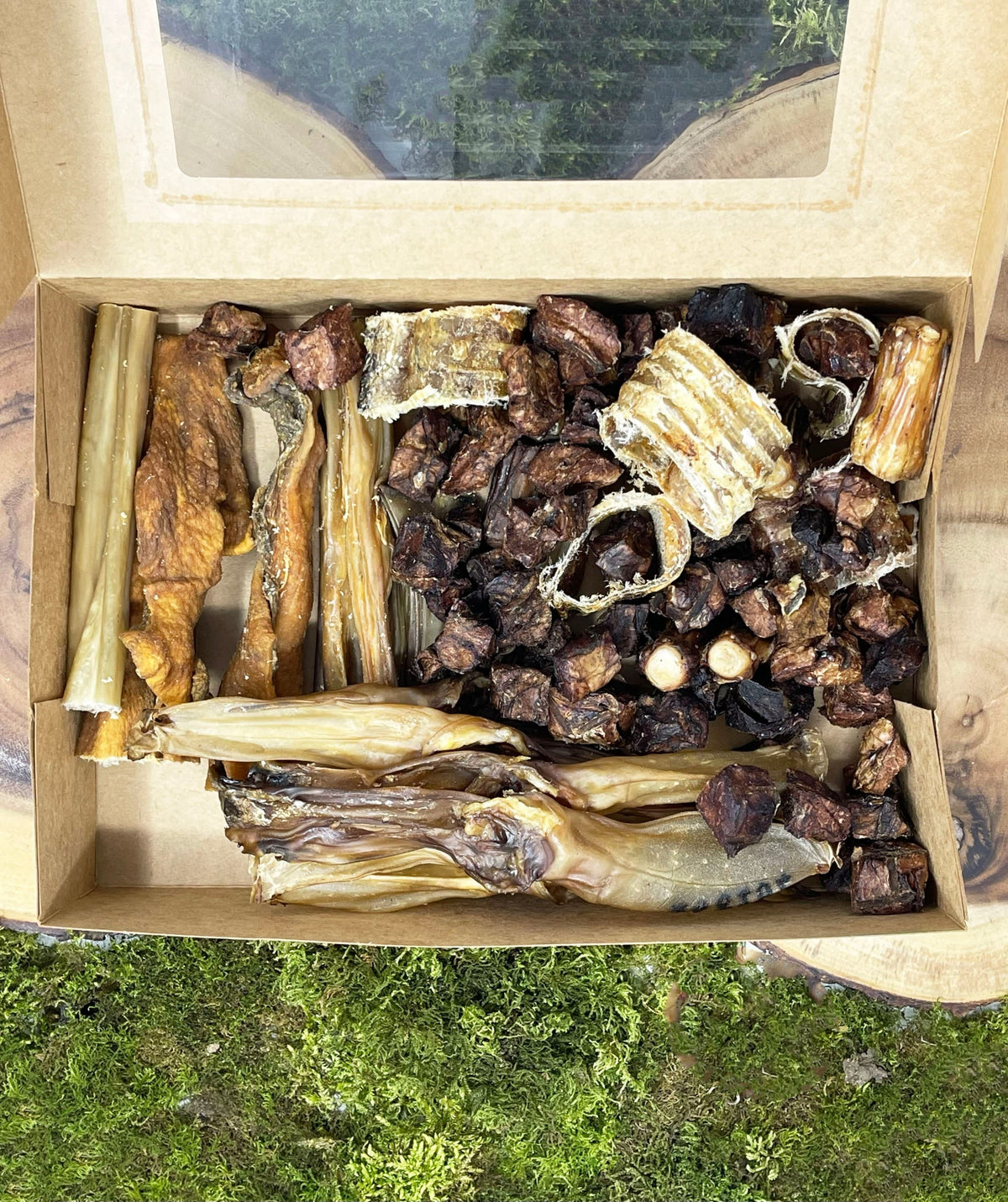 Nature Chews & Treats Box - Floppy Ear